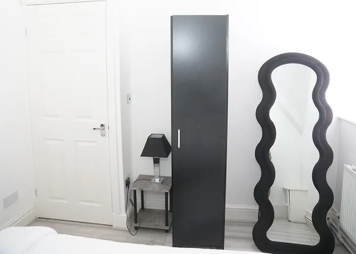 Apartament Affordably Elegant Close To Coop Live, Etihad Stadium And Centre Manchester