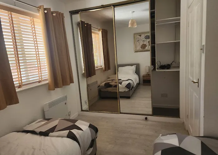 Semesterbostad My -2 Bed House-free Parking Manchester