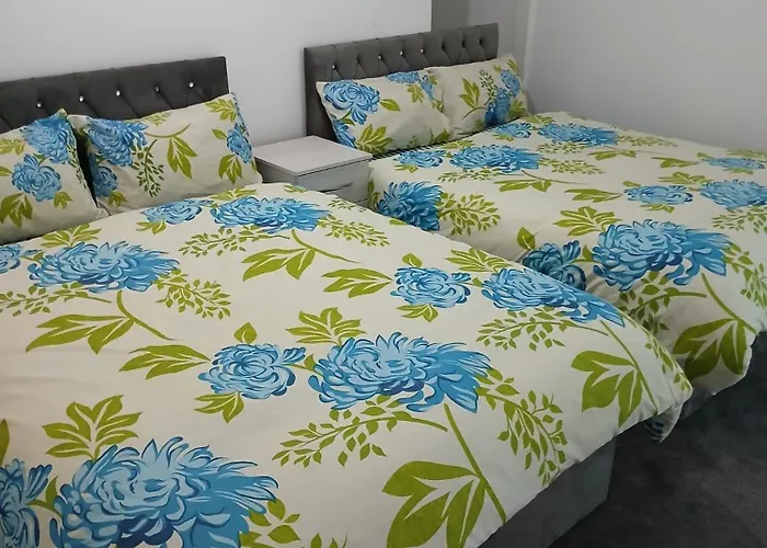 بيت ضيافة Regal House *