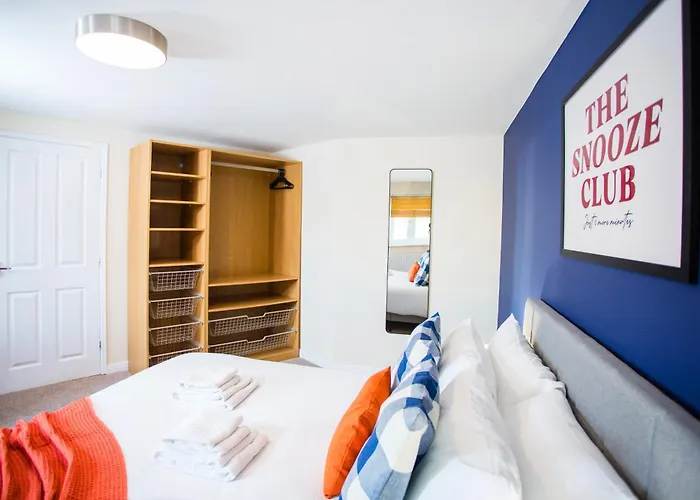 Comfy 3br - Near Deansgate - Perfect For Work, Leisure & Stadium Visits With Parking 펜션 맨체스터