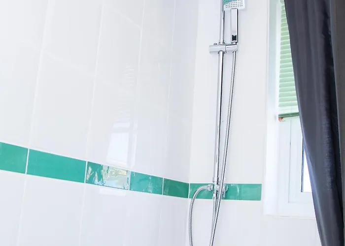 펜션 Comfy 3br - Near Deansgate - Perfect For Work, Leisure & Stadium Visits With Parking *