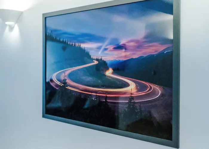 Stunning Duplex In Manchester, Workspace For Professionals 아파트 *