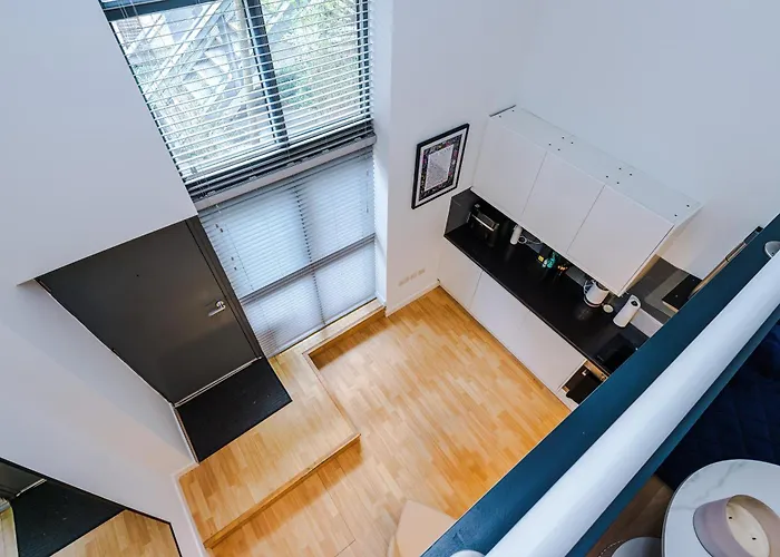 Stunning Duplex In Manchester, Workspace For Professionals Appartement