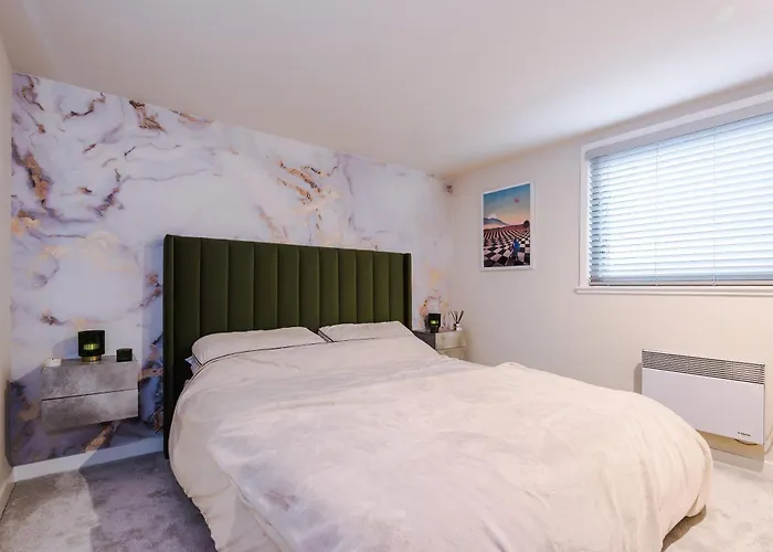 Stunning Duplex In Manchester, Workspace For Professionals Manchester