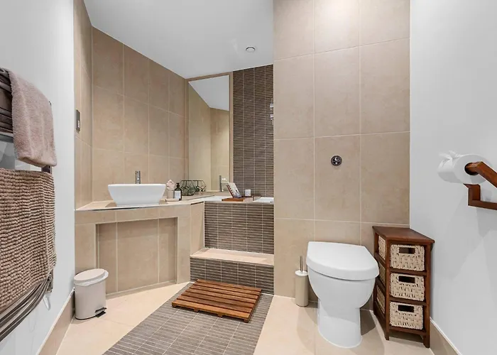 아파트 Cityscape Mcr Skyline- 2br, Free Parking, Views 맨체스터