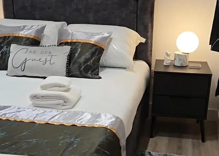 The Cosy Nest - Short Let In Salford * 맨체스터