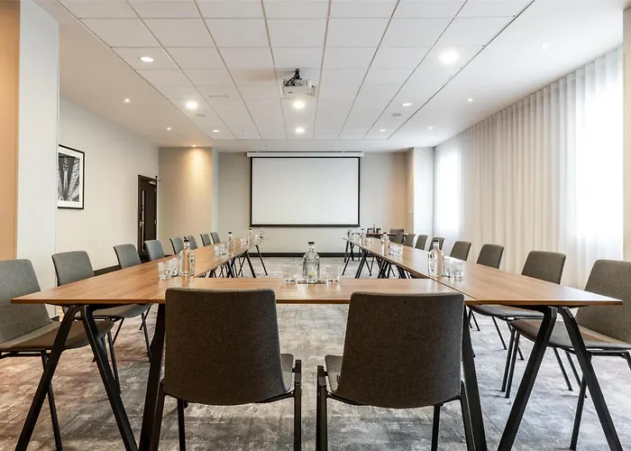 Hotel Radisson Centre, A Verified Net Zero 4*