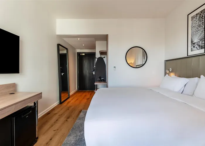 Radisson Centre, A Verified Net Zero Hotel