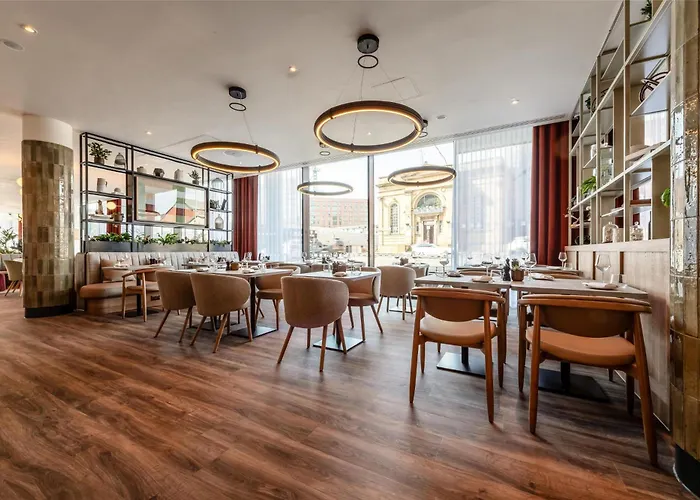 Radisson Centre, A Verified Net Zero Hotel 4*