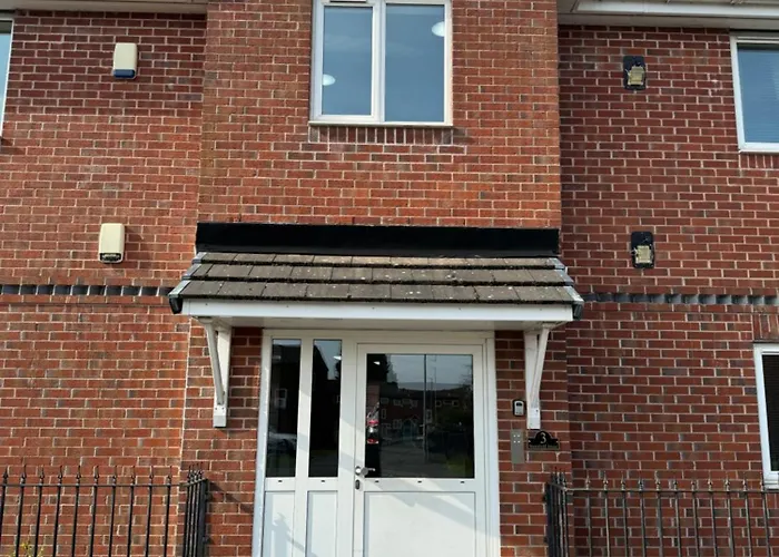 Modern, Sleeps 10, Parking, Etihad, Coop Live, Park, * Mánchester