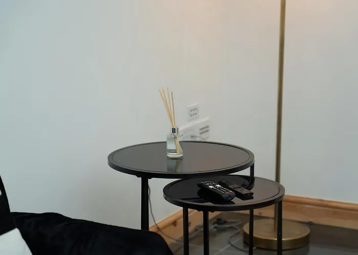 4 Bed Failsworth - 3 Bathrooms - Free Parking - Ideal For Contractors & Families - Free 1 Hr Early Check-in Or 1 Hr Late Check-out For 2 Night Bookings Until The End Of * Mánchester