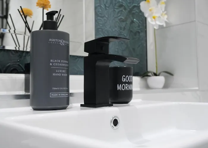 Dom wakacyjny Modern House - 3 Bedrooms - 1 Bath - Mancity *