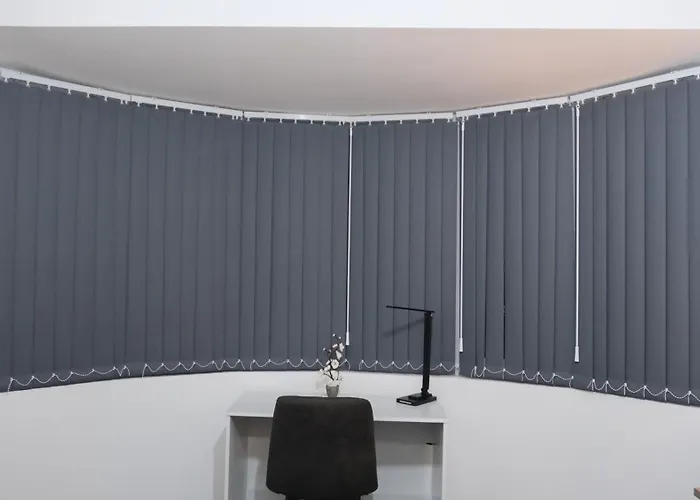 Modern House - 3 Bedrooms - 1 Bath - Mancity בית נופש *