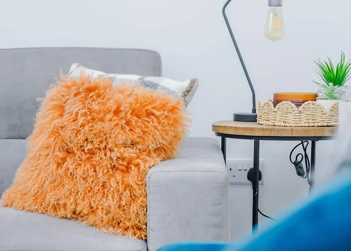 Flat One Chorley Road Апартаменты