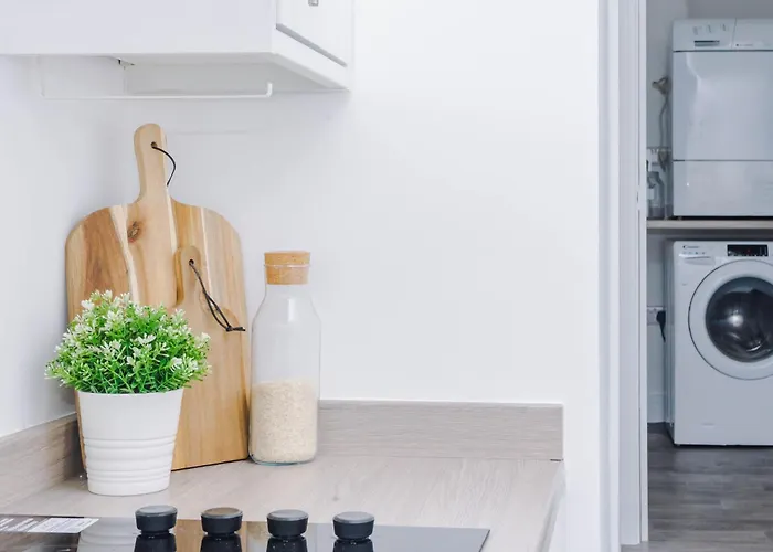 Flat One Chorley Road