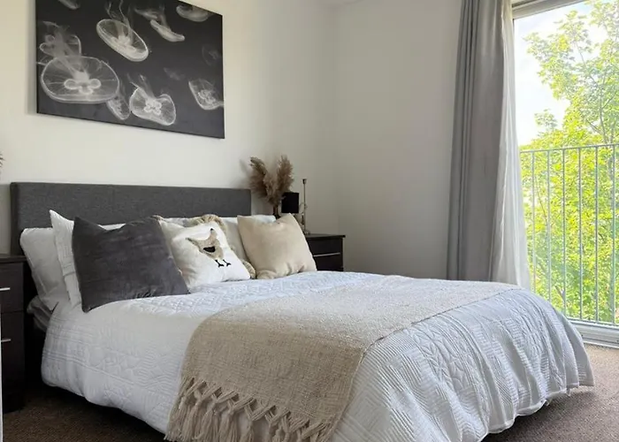 Pansiyon Cozy In A Shared Flat By Etihad And Coop Live Arena