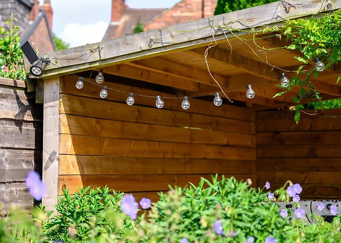 Vakantiehuis 3 Bed Stockport By Superhost *