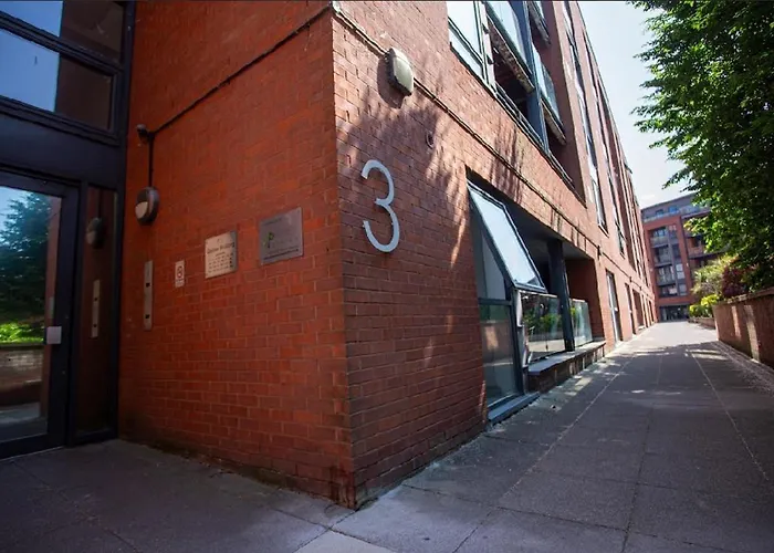 Quebec Building 아파트 *