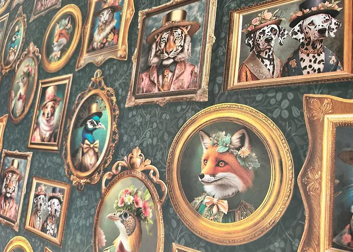 Beehosting Adelphi Wharf Lejlighedshotel