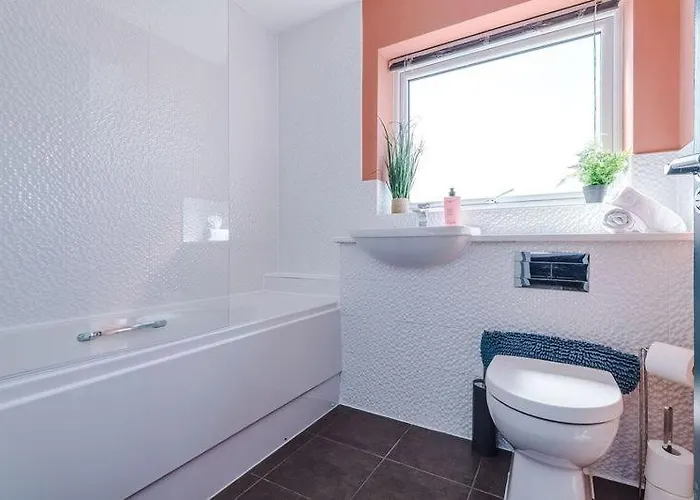 Stunning 3-bdrm House In Manchester-modern&comfort *