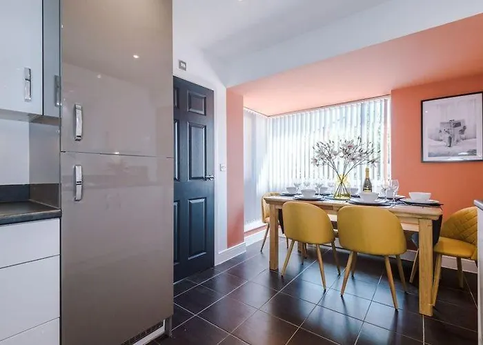 Stunning 3-bdrm House In Manchester-modern&comfort Apartament Manchester