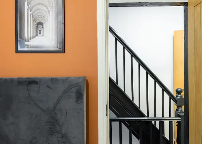 Close To Media City-old Trafford - 5 Bedroom House *