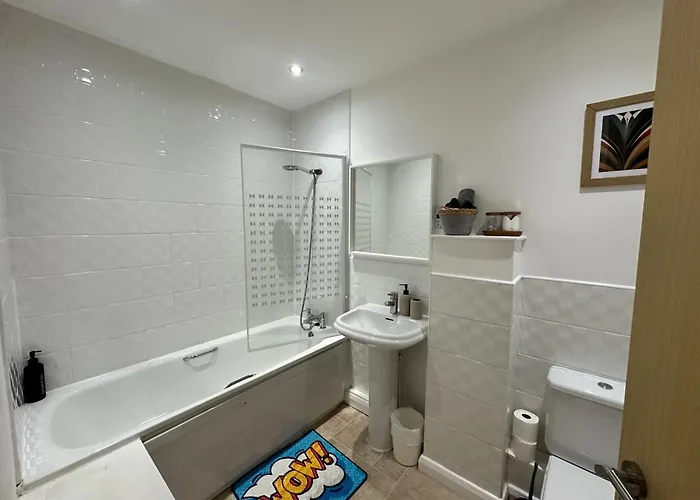 펜션 Getaway - 3br Near Etihad & Ao Arena - Sleeps 6