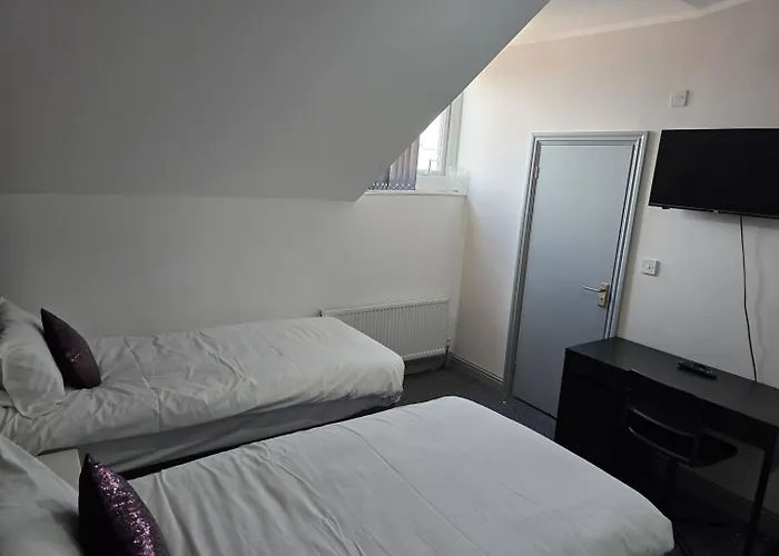 Casa vacanze Landcross Co-living - Private Self-cater Manchester