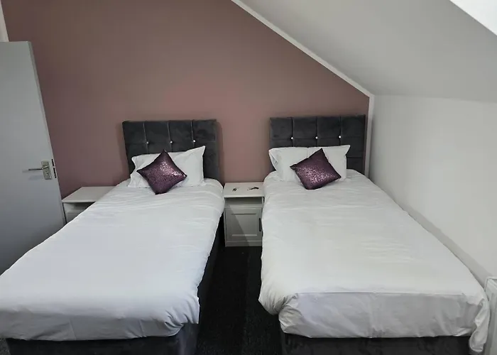 Landcross Co-living - Private Self-cater Casa vacanze Manchester