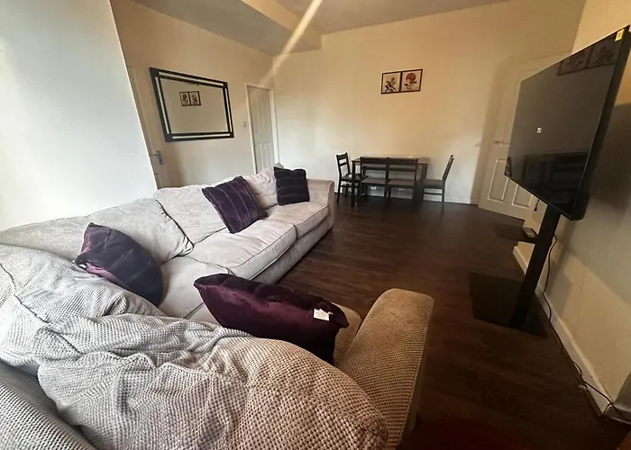 Lovely In Mánchester