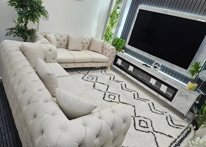 Sluxe 4mins To Etihad Stadium And Coop Live Appartement