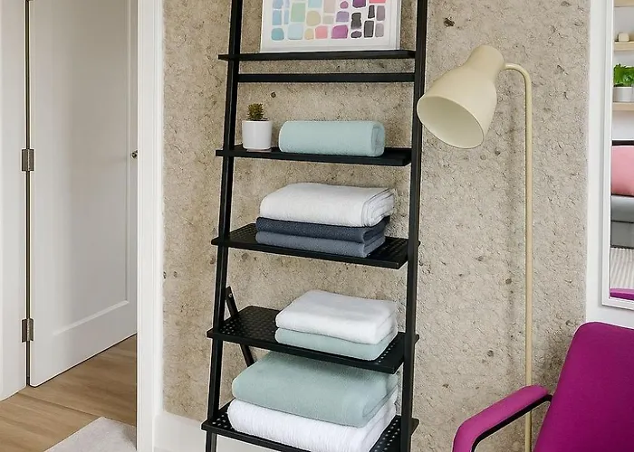 Beautiful House In The Heart Of A Golf Course.