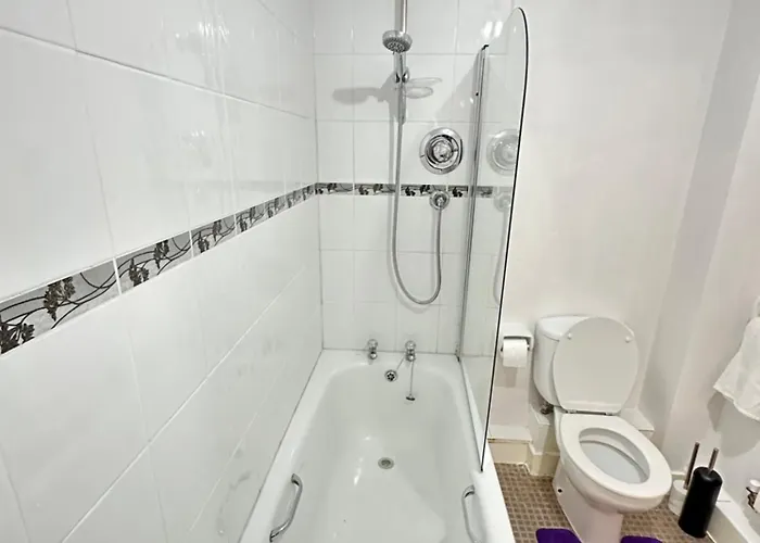 Cozy & Charming In Mcr * 맨체스터