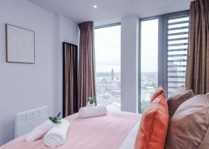 Stunning New 2-bed Flat In Perfect For Couples شقة