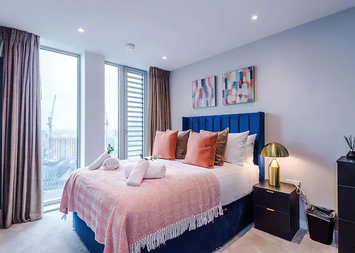 Stunning New 2-bed Flat In Perfect For Couples 맨체스터