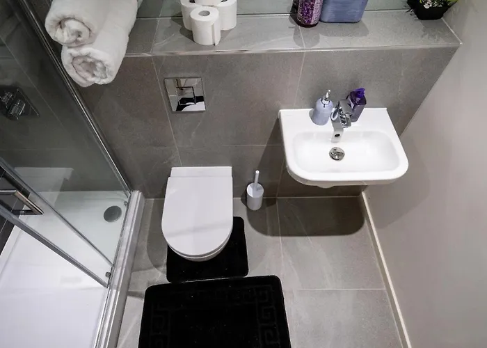 Mega5 Modern 2bedroom Luxury Deansgate-2baths, 2toilets, With Car Park