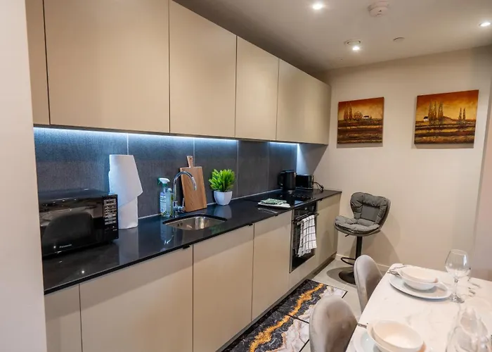 Mega5 Modern 2bedroom Luxury Deansgate-2baths, 2toilets, With Car Park Manchester