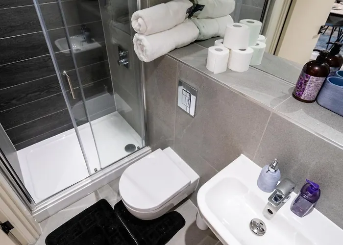 Mega5 Modern 2bedroom Luxury Deansgate-2baths, 2toilets, With Car Park