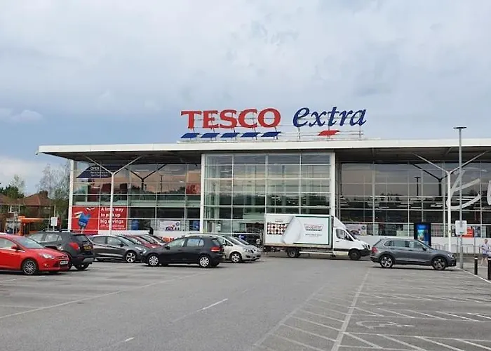 4 Bed Failsworth - 3 Bathrooms - Free Parking - Ideal For Contractors & Families - Free 1 Hr Early Check-in Or 1 Hr Late Check-out For 2 Night Bookings Until The End Of