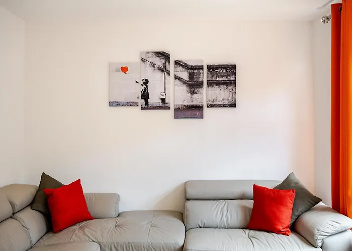 Villa Ancoats Eden - Free Parking - 2 Bath - 3 Bedroom - Centre *