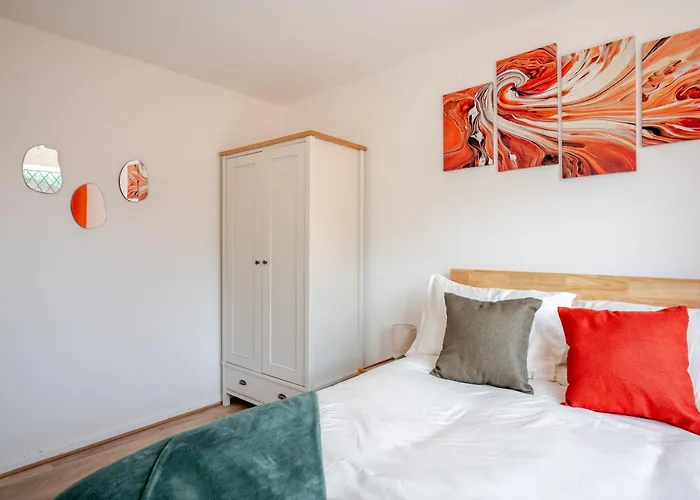 Villa Ancoats Eden - Free Parking - 2 Bath - 3 Bedroom - Centre