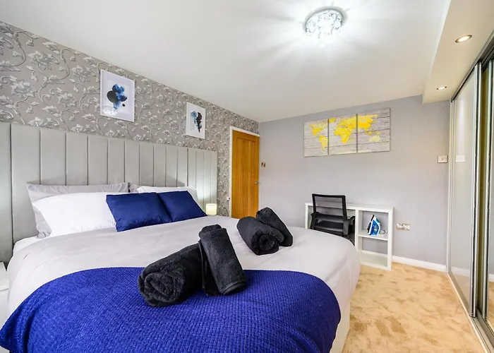 Nyaraló Droylsden Eden - Next To Tram - Free Parking Near Coop- Live & Etihad Stadium *