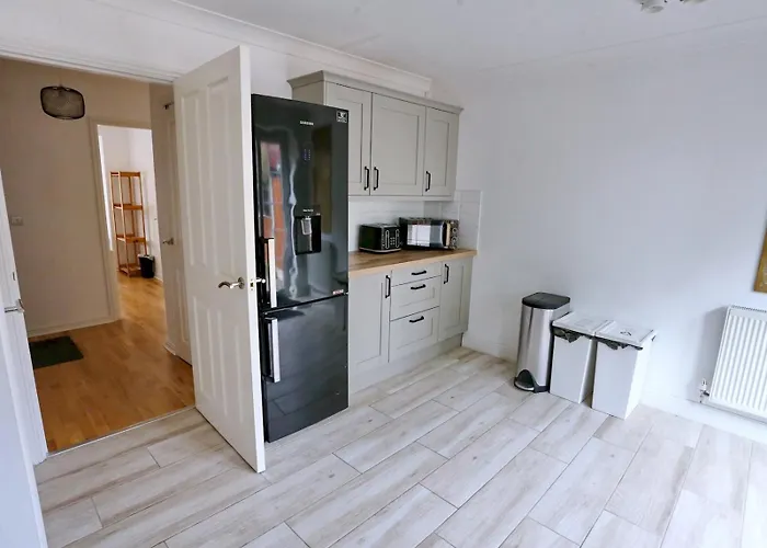 بيت للعطل Spacious 3-Bed City Home-Ao Arena, Northern Qtr - Pass The Keys