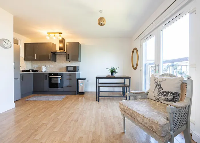 Apartment Cosy, 2 Bed Flat Parking *