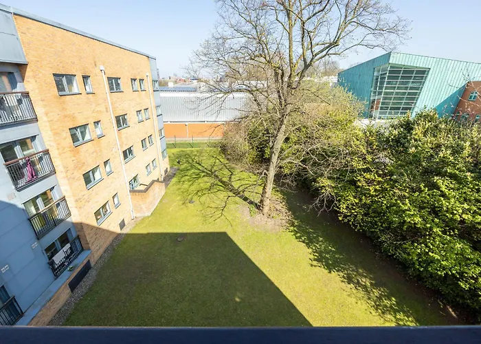 Apartment Cosy, 2 Bed Flat Parking Manchester