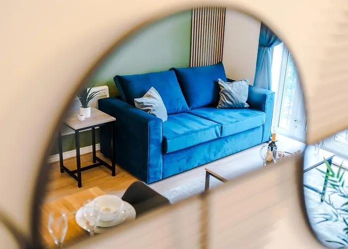 Apartament Salford Urban Haven By Parydise Properties - Modern & Chic 2Br Retreat - Sleeps 6 - Perfect For Business Or Work Stays *