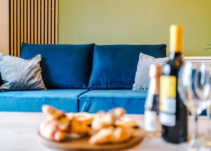 Salford Urban Escape - Stylish Allure Modern 2Br Stay For 6 - Smart Business Or Work Ready By Parydise Properties *