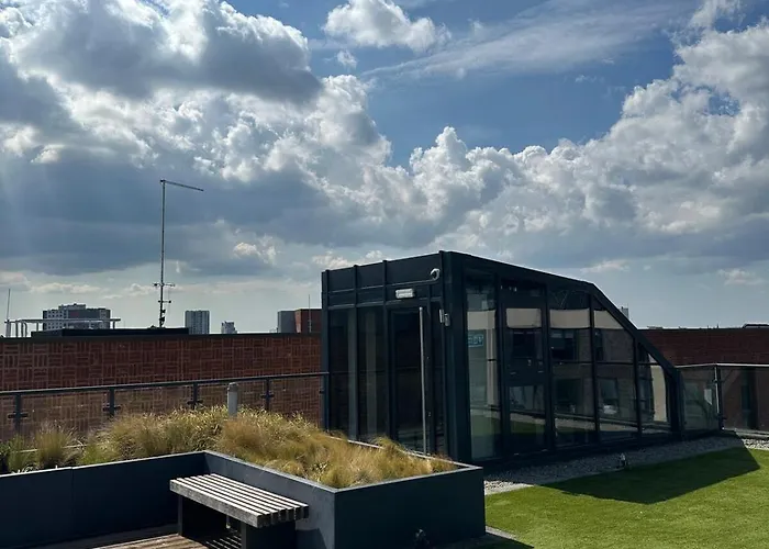 Modern 2 Bd - Mcr - Terrace - Parking *