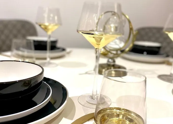 Luxe 2 Bed - Water View And Parking Apartmán Manchester