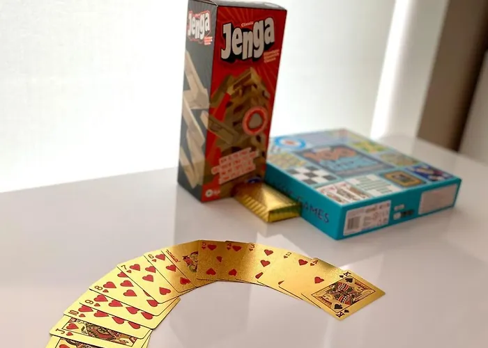 Luxe 2 Bed - Water View And Parking Apartmán *